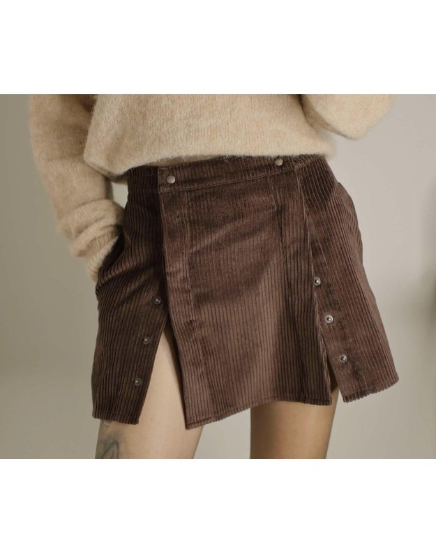 S I M 05 velvetas, rudas 1-3 d.d. 14